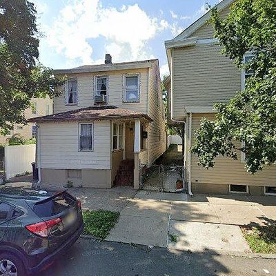 279 N 11 Th St, Prospect Park, NJ 07508