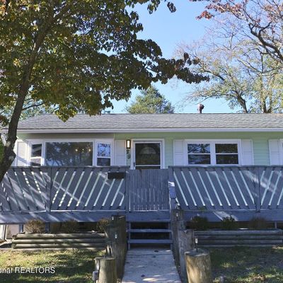 29 Brandies Rd, Toms River, NJ 08757