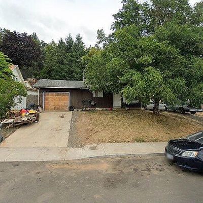 298 Se Shafford St, Estacada, OR 97023