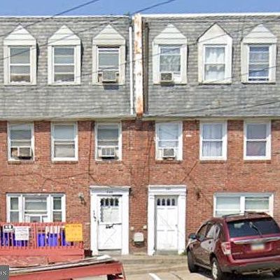 346 Long Ln, Upper Darby, PA 19082