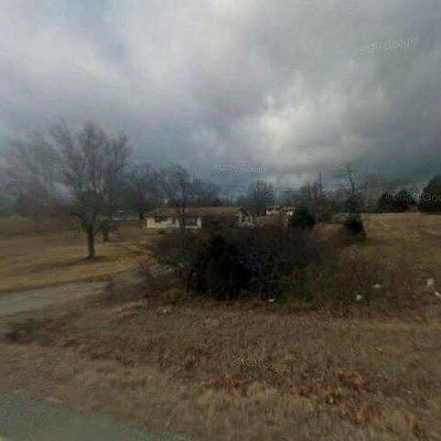 36 Yellow Ln, Yellville, AR 72687