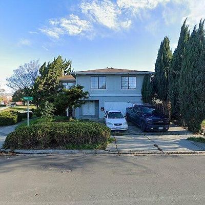 36500 Alder Ct, Fremont, CA 94536