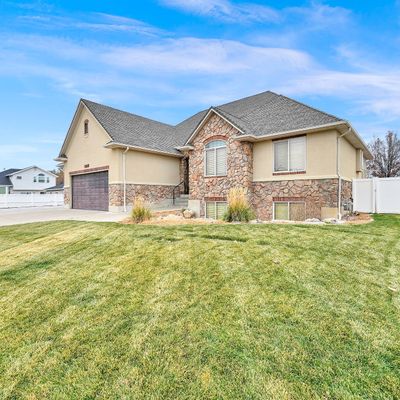 3718 Inverness Dr, Syracuse, UT 84075