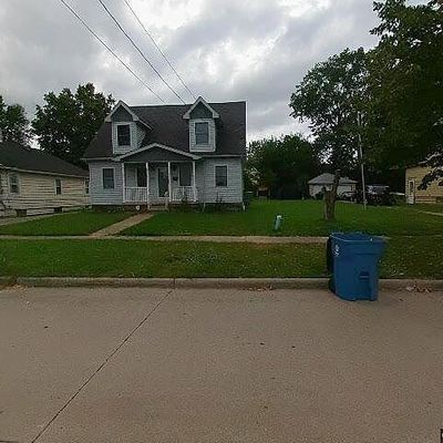 3318 Victory Ave, Lorain, OH 44055