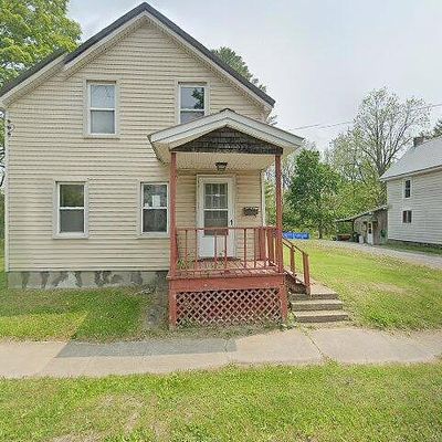 444 N Perry St, Johnstown, NY 12095