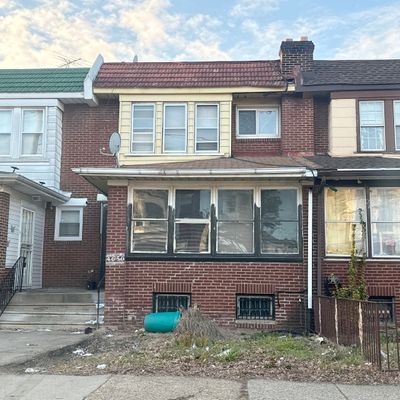 4650 Oakland St, Philadelphia, PA 19124