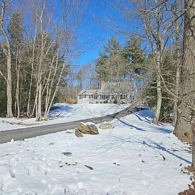 5 Crowell Ct, Litchfield, NH 03052