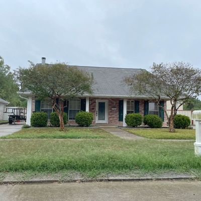 4005 Genie St, Meraux, LA 70075