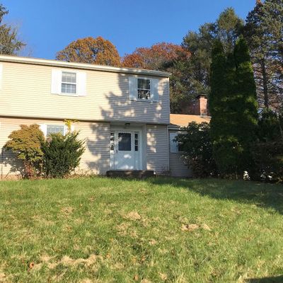 43 Woodstock Dr, Manchester, CT 06042