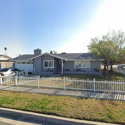 433 E Cerritos St, Rialto, CA 92376