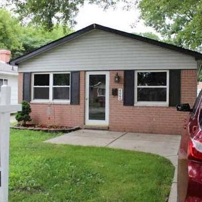 6060 Weddel St, Taylor, MI 48180