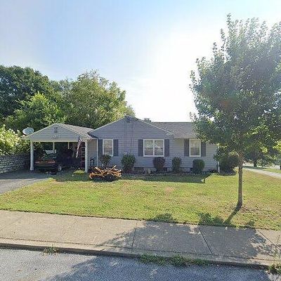 625 S Mildred St, Charles Town, WV 25414