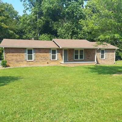 645 Price Cir, Lafayette, TN 37083