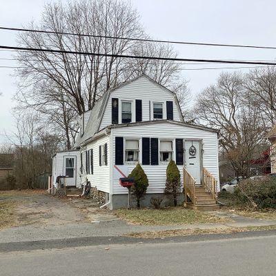 66 Forest St, Middleboro, MA 02346