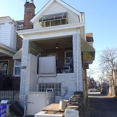 6648 N Bouvier St, Philadelphia, PA 19126