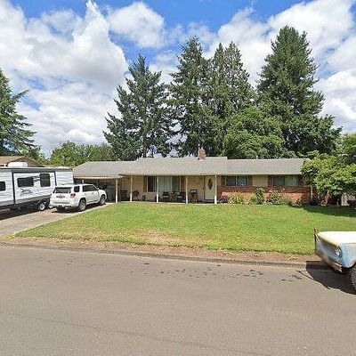 844 Nw 13 Th Ave, Canby, OR 97013