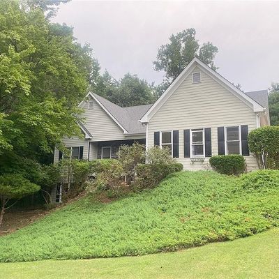 8650 Anchor On Lanier Ct, Gainesville, GA 30506