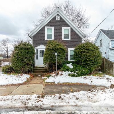 9 Hunt St, Nashua, NH 03060