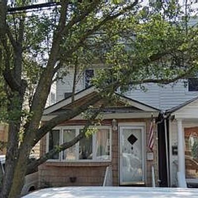 91 24 85th Street, Woodhaven, NY 11421