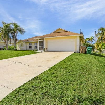 910 Sw 10 Th Pl, Cape Coral, FL 33991