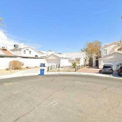 7216 Sun Cove Cir, Las Vegas, NV 89128