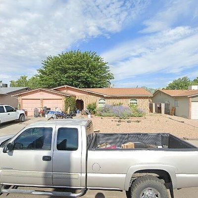 7617 Jemez St Ne, Albuquerque, NM 87109