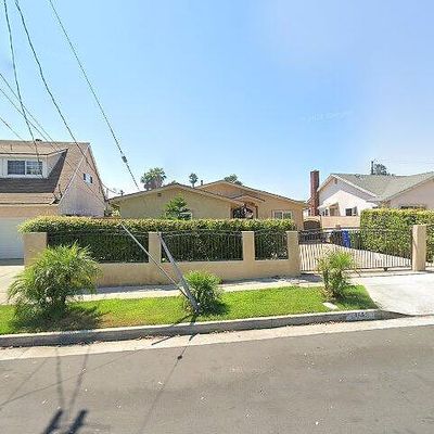 7659 Bluebell Ave, North Hollywood, CA 91605