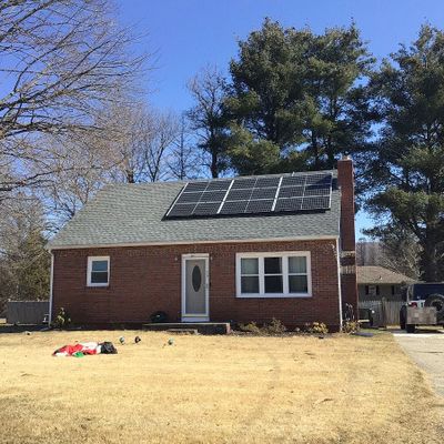 77 Imperial Ave, Pittsfield, MA 01201