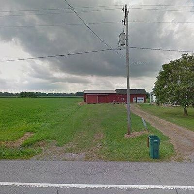 9760 Lake Rd, Barker, NY 14012