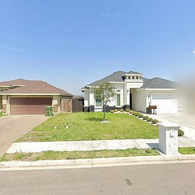 1212 Boulder Dr, Alamo, TX 78516