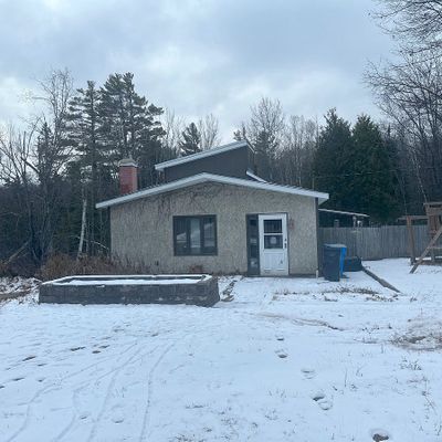 110 Midway Dr, Negaunee, MI 49866