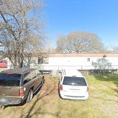 1104 Sycamore St, Navasota, TX 77868