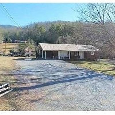 1472 Scioto Rd, Unicoi, TN 37692