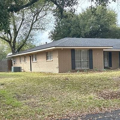 1702 Stevenson St, Vinton, LA 70668