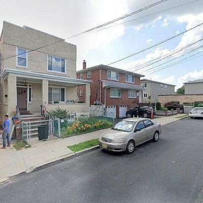 244 Washington Pl, Cliffside Park, NJ 07010