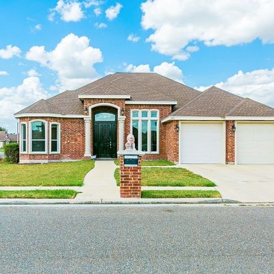 407 Padre Ln, Edinburg, TX 78539