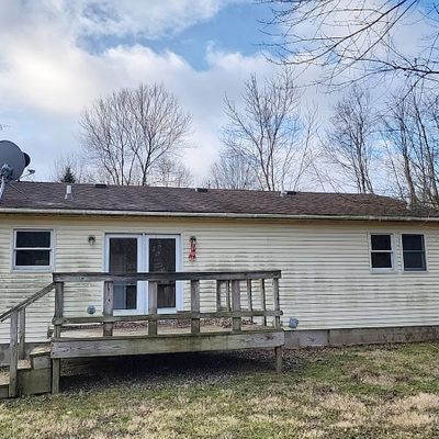 5484 Scott St, Newton Falls, OH 44444