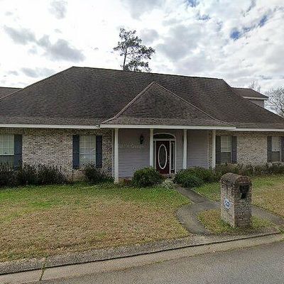 10 Pin Oak Ln, Hammond, LA 70401