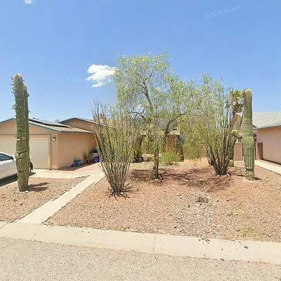 10015 E Mary Dr, Tucson, AZ 85730