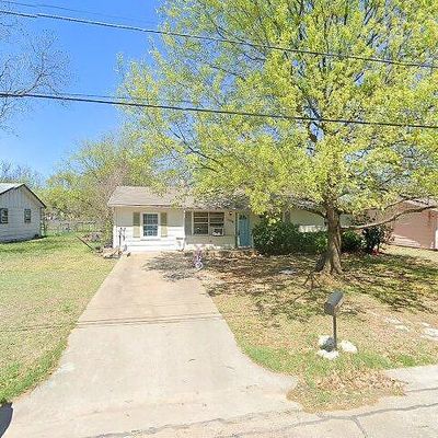 1016 Williams Ave, Cleburne, TX 76033