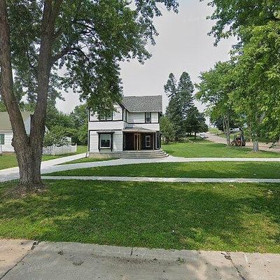 102 W 8 Th St, Neligh, NE 68756