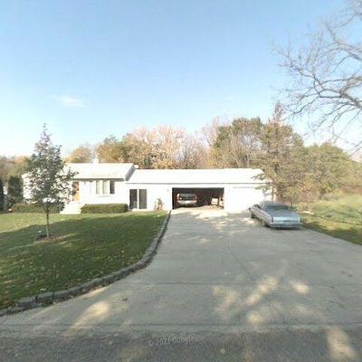 911 Orchard Glen Ave, Lansing, MI 48906