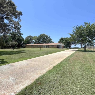 1241 Country Club Cir, Minden, LA 71055