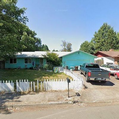 1090 Dixie Dr, Springfield, OR 97478