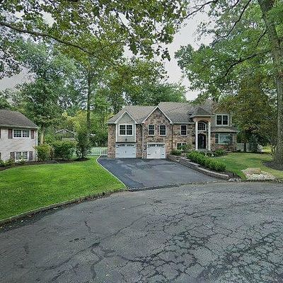 11 Birch Tree Ln, Livingston, NJ 07039