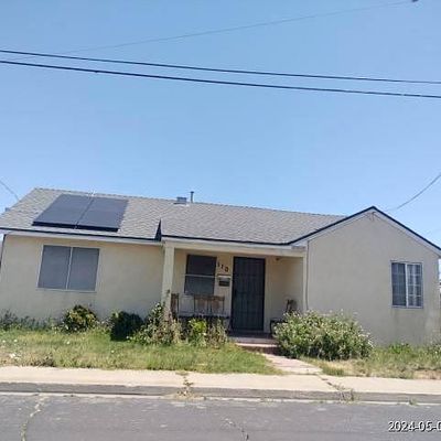 110 S Walnut Ave, Manteca, CA 95337