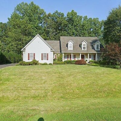 14485 Riverside Dr, Ashland, VA 23005