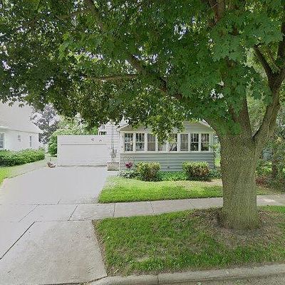 1321 W Washington St, Appleton, WI 54914