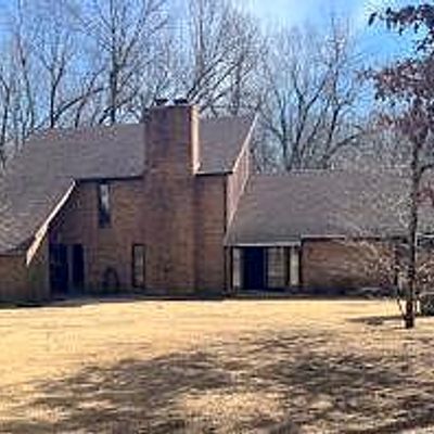 1365 May Ln, Harrison, AR 72601