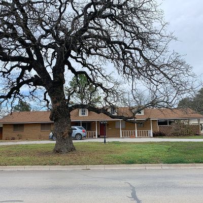 1822 Vine St, Brownwood, TX 76801